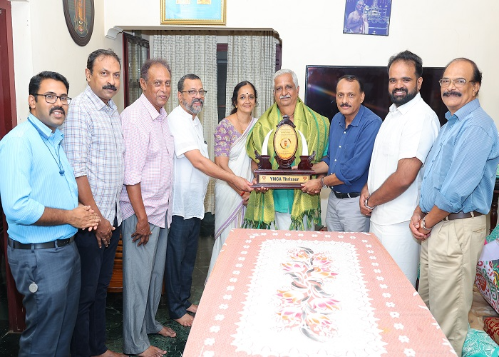 YMCA felicitated Padmasree Peruvanam Kuttan Marar